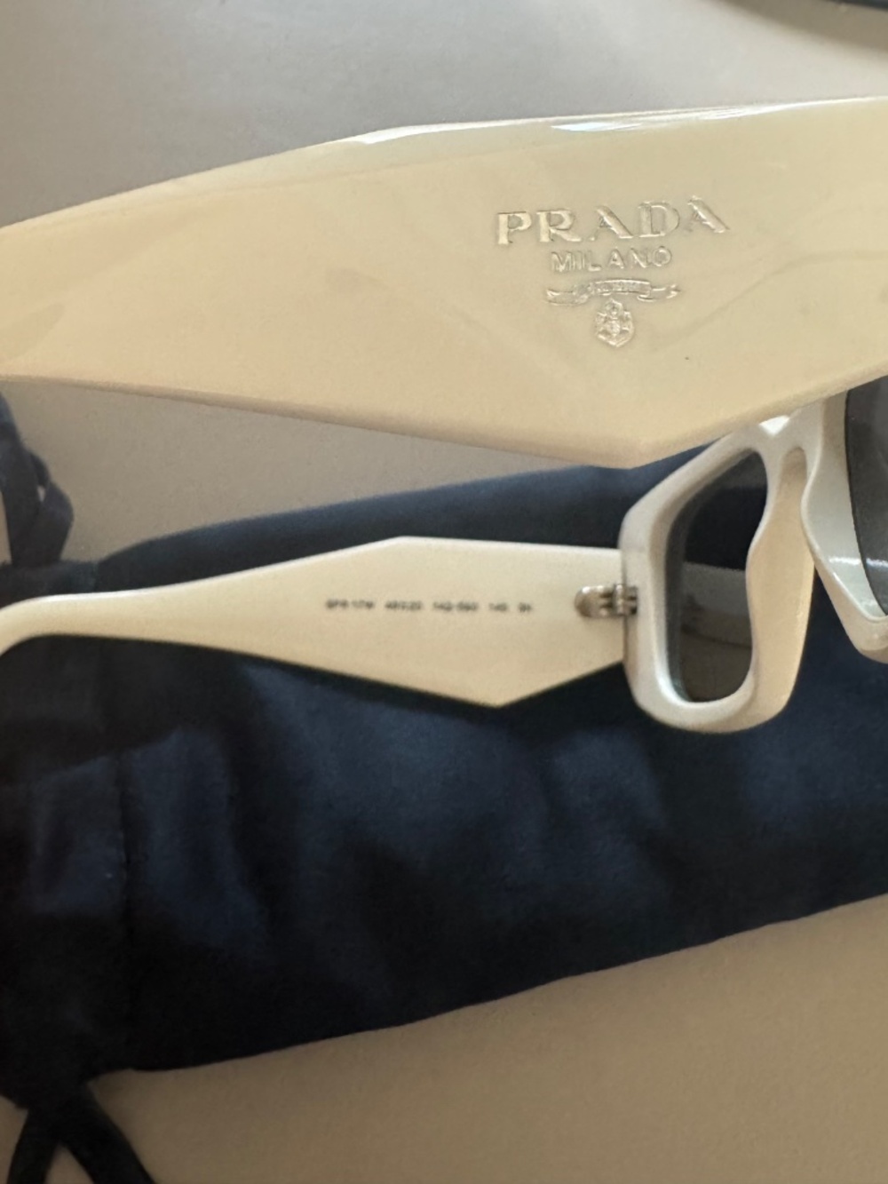 Preowned Prada 51MM Rectangular White Sunglasses - Picture 4 of 6
